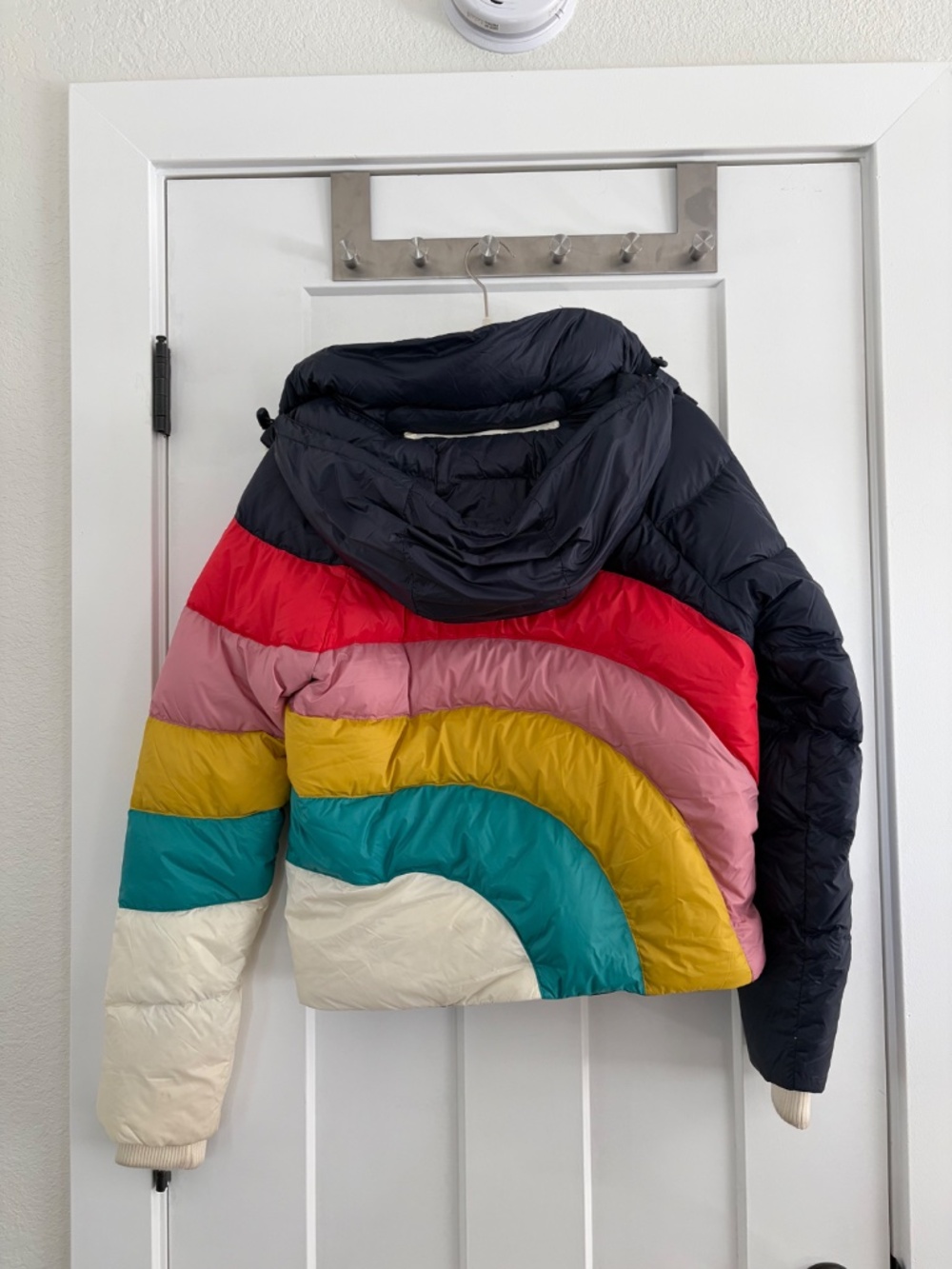 Marine Layer Archive Rainbow Color Puffer Jacket Size S - Picture 2 of 3